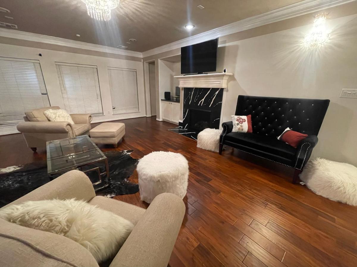 Afra Home With Huge Garden Houston, Texas ภายนอก รูปภาพ