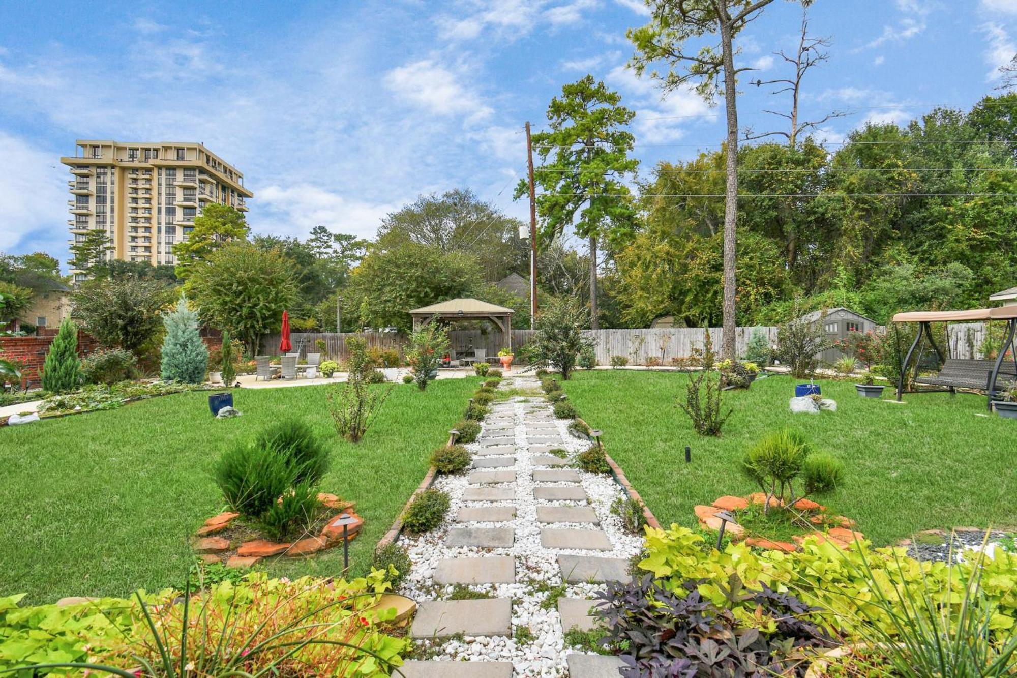 Afra Home With Huge Garden Houston, Texas ภายนอก รูปภาพ